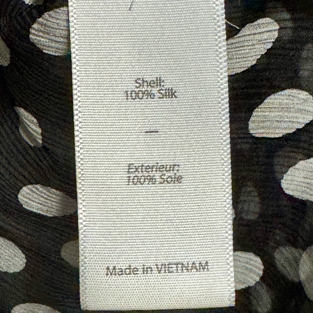 Elizabeth and James 100% Silk Black and White Polka Dot Button Front Blouse Top - Picture 12 of 15